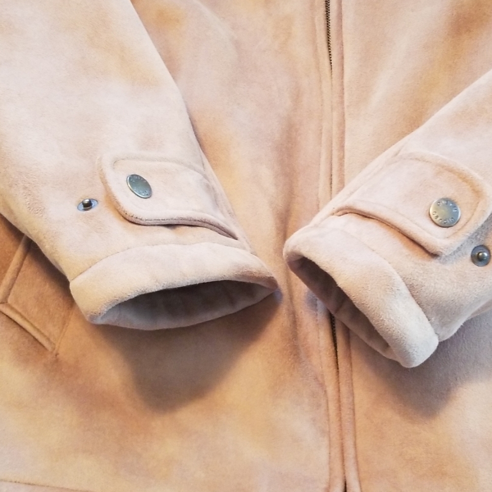 Coat - Picture 2 of 6